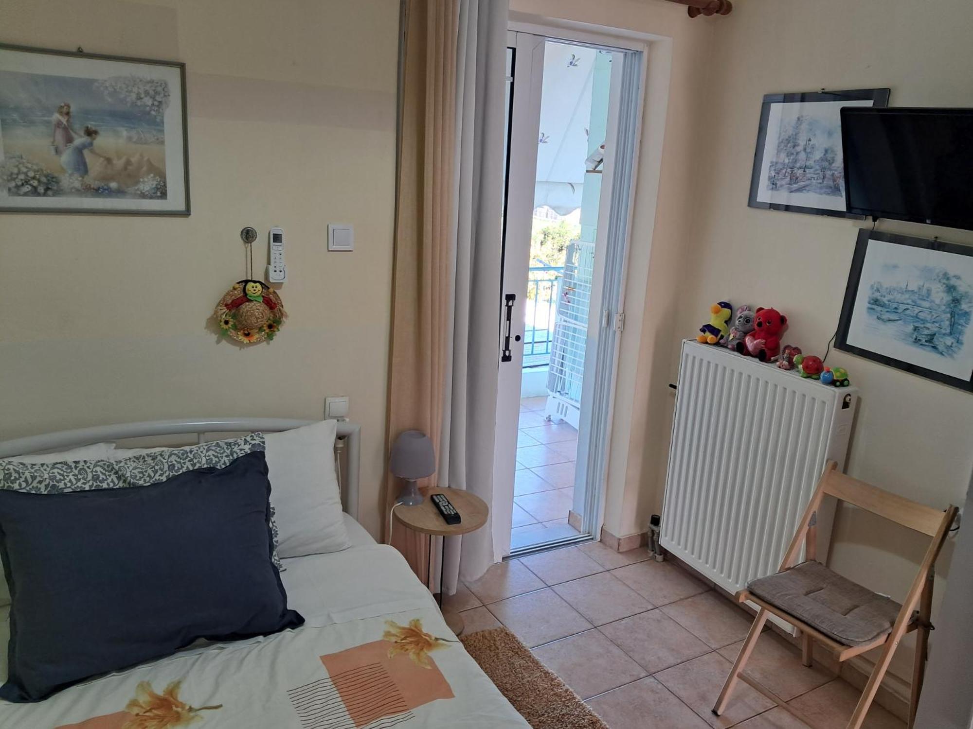 Top Floor On Villa, 3' From Center, By The Sea! Host Is Efi Kwsta Preveza Esterno foto